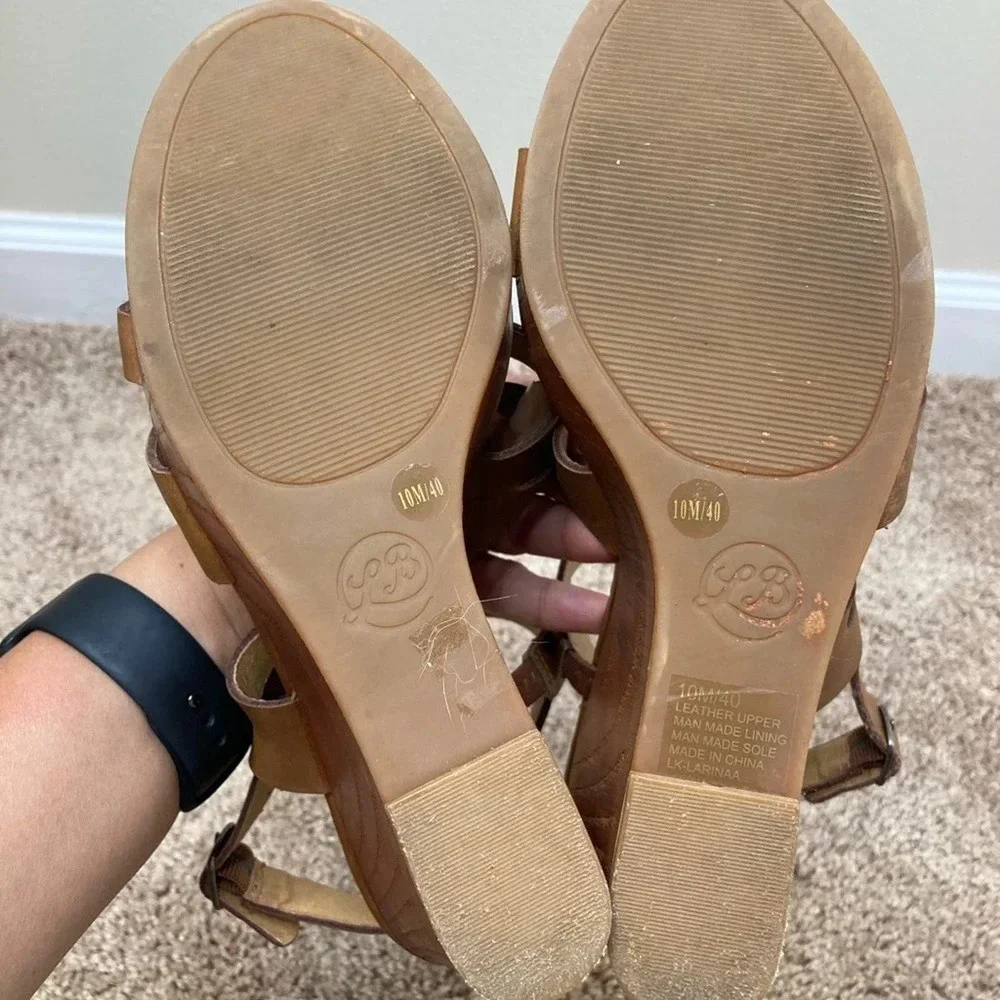 Lucky brand Latinaa strappy wedge sandals brown leather faux wood